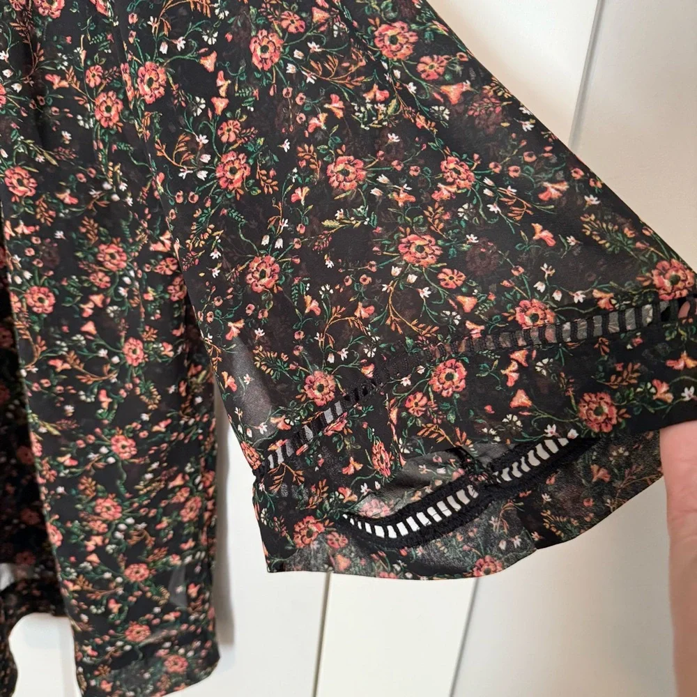 Floral Sheer Kimono Cardigan size M/L - Picture 4 of 5